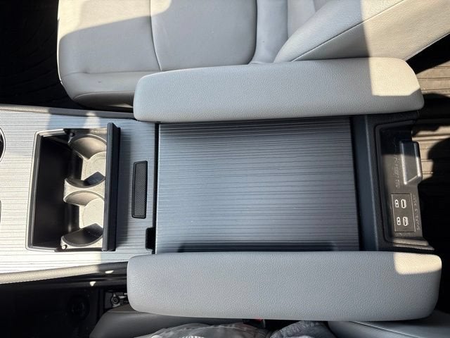 2025 Toyota Sienna XLE AWD 7-Passenger