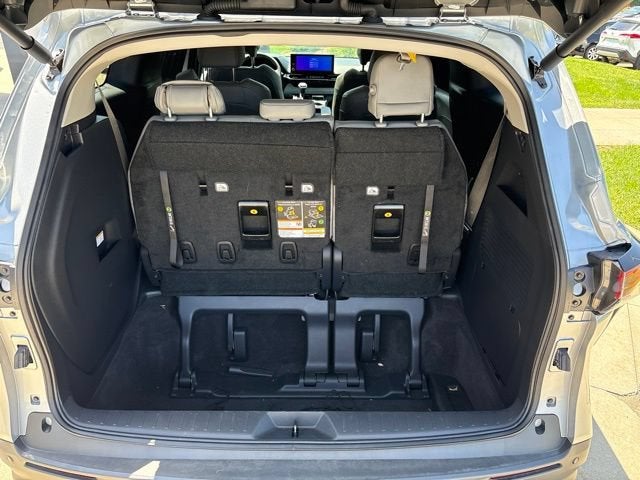 2025 Toyota Sienna XLE AWD 7-Passenger