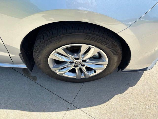 2025 Toyota Sienna XLE AWD 7-Passenger