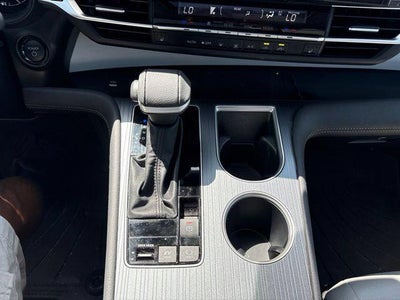 2025 Toyota Sienna XLE AWD 7-Passenger