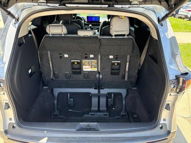 2025 Toyota Sienna XLE AWD 7-Passenger