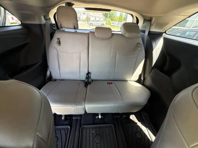 2025 Toyota Sienna XLE AWD 7-Passenger