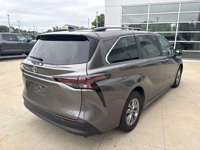 2023 Toyota Sienna XLE AWD 7-Passenger
