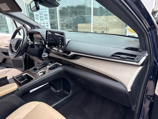 2024 Toyota Sienna XLE AWD 7-Passenger