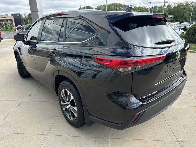 2023 Toyota Highlander XLE AWD