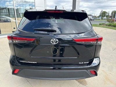 2023 Toyota Highlander XLE AWD