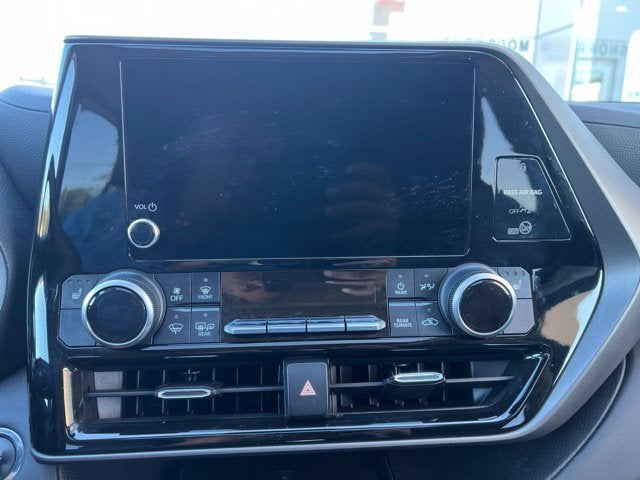 2023 Toyota Highlander XLE AWD