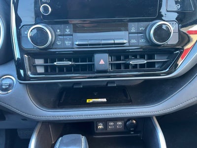 2023 Toyota Highlander XLE AWD