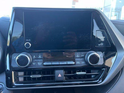2023 Toyota Highlander XLE AWD