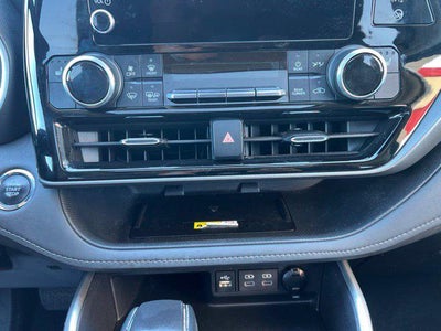 2023 Toyota Highlander XLE AWD