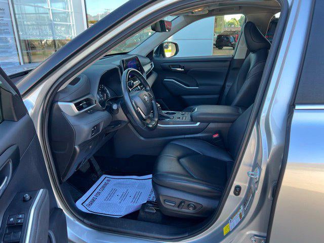 2023 Toyota Highlander XLE AWD