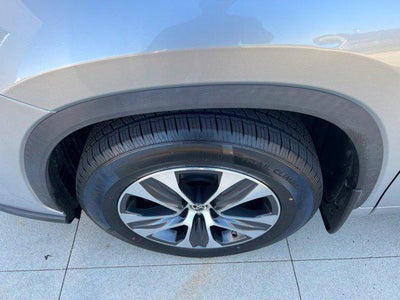 2023 Toyota Highlander XLE AWD