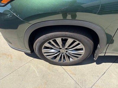 2023 Toyota Highlander Platinum AWD