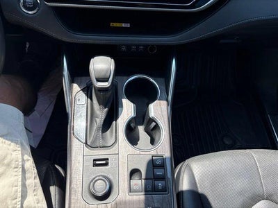 2023 Toyota Highlander Platinum AWD