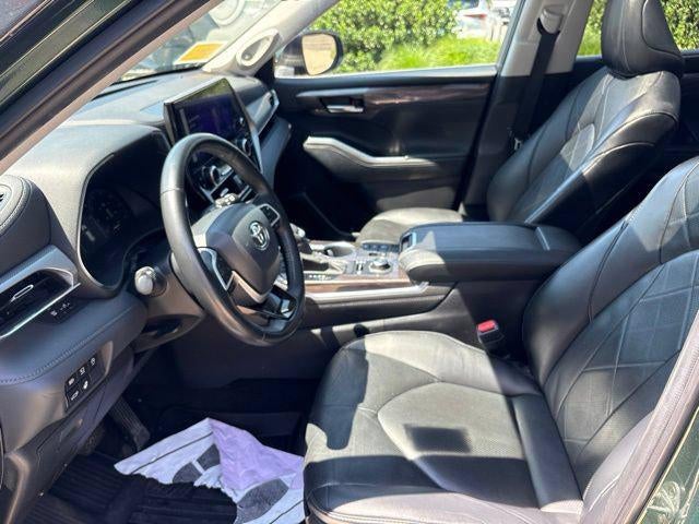 2023 Toyota Highlander Platinum AWD