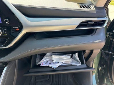 2023 Toyota Highlander Platinum AWD