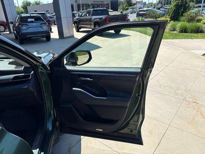 2023 Toyota Highlander Platinum AWD
