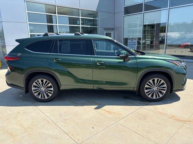 2023 Toyota Highlander Platinum AWD