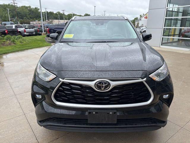 2025 Toyota Highlander XLE AWD