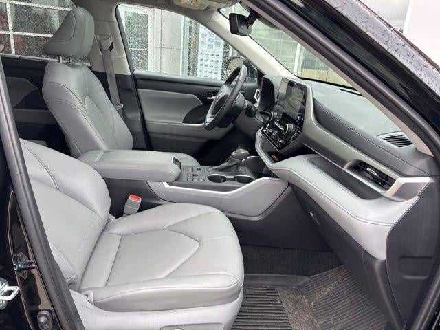 2025 Toyota Highlander XLE AWD