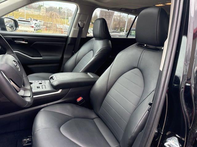 2025 Toyota Highlander XLE AWD