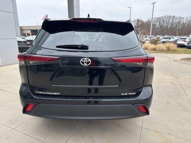 2025 Toyota Highlander XLE AWD