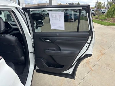 2023 Toyota Highlander XLE AWD