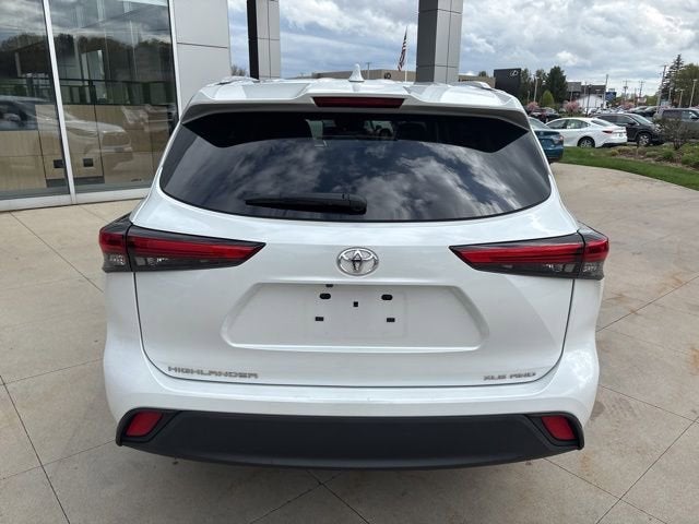 2023 Toyota Highlander XLE AWD
