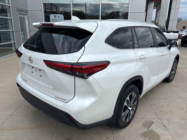2023 Toyota Highlander XLE AWD