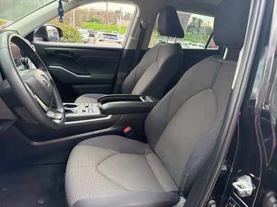 2023 Toyota Highlander LE AWD