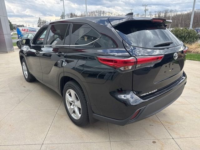 2023 Toyota Highlander LE AWD