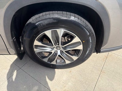 2026 Toyota Highlander XLE AWD