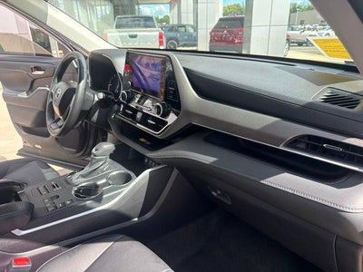 2026 Toyota Highlander XLE AWD
