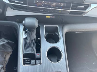 2026 Toyota Sienna LE FWD 8-Passenger
