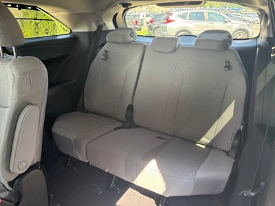 2026 Toyota Sienna LE FWD 8-Passenger