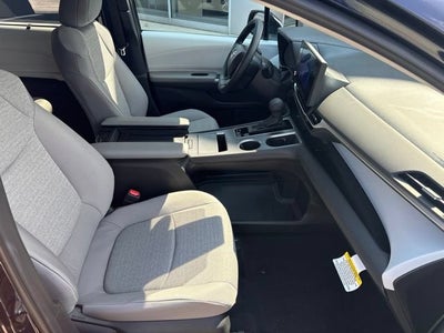 2026 Toyota Sienna LE FWD 8-Passenger
