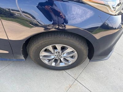 2026 Toyota Sienna LE FWD 8-Passenger