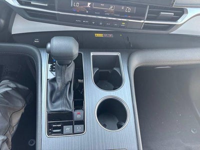 2026 Toyota Sienna LE FWD 8-Passenger
