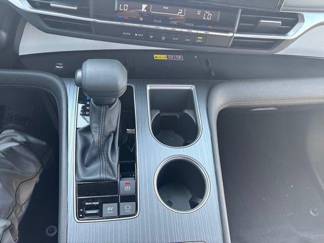 2026 Toyota Sienna LE FWD 8-Passenger