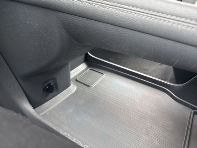 2022 Toyota Sienna Limited AWD 7-Passenger
