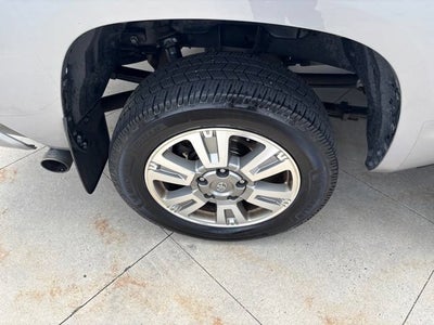 2017 Toyota Tundra Platinum CrewMax 5.5' Bed 5.7L