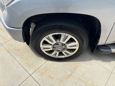 2017 Toyota Tundra Platinum CrewMax 5.5' Bed 5.7L