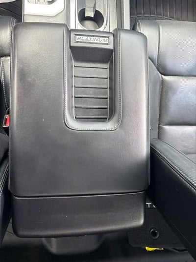 2017 Toyota Tundra Platinum CrewMax 5.5' Bed 5.7L