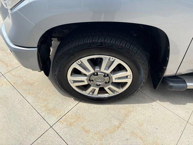 2017 Toyota Tundra Platinum CrewMax 5.5' Bed 5.7L