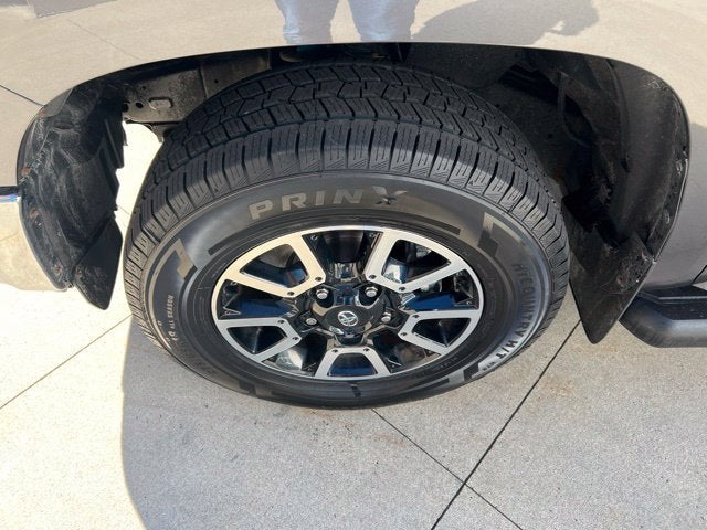 2021 Toyota Tundra Limited CrewMax 5.5' Bed 5.7L