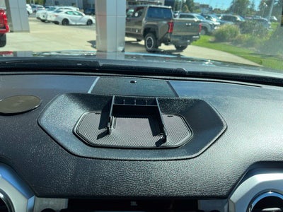 2021 Toyota Tundra Limited CrewMax 5.5' Bed 5.7L