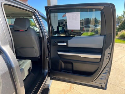 2021 Toyota Tundra Limited CrewMax 5.5' Bed 5.7L