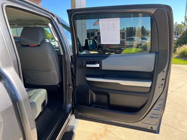 2021 Toyota Tundra Limited CrewMax 5.5' Bed 5.7L