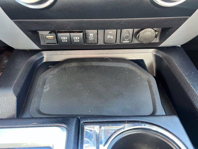 2021 Toyota Tundra Limited CrewMax 5.5' Bed 5.7L