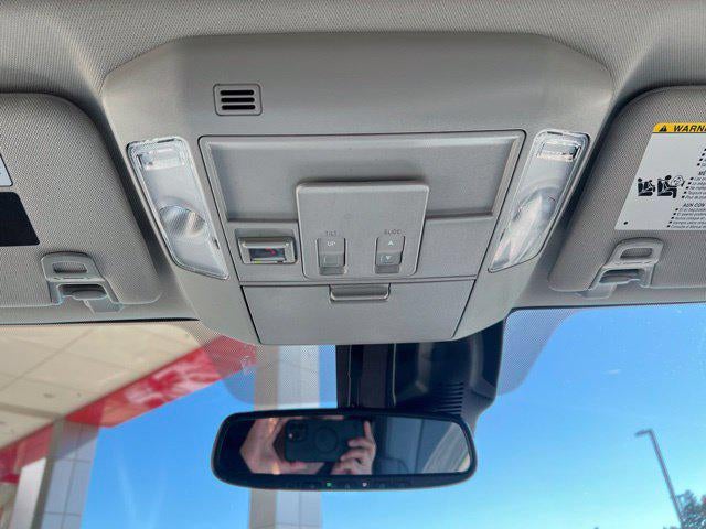 2021 Toyota Tundra Limited CrewMax 5.5' Bed 5.7L